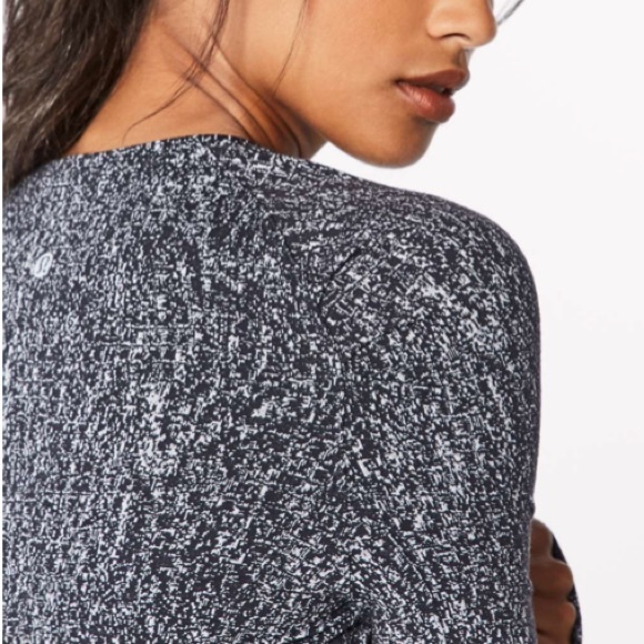 Lululemon Athletica Extra Mile Long Sleeve - Picture 12 of 15